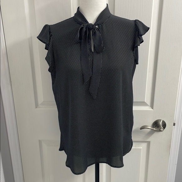 Counterparts Black & White Mini Polka Dot Blouse Tie Neck Flutter Sleeves Size S - Picture 2 of 10